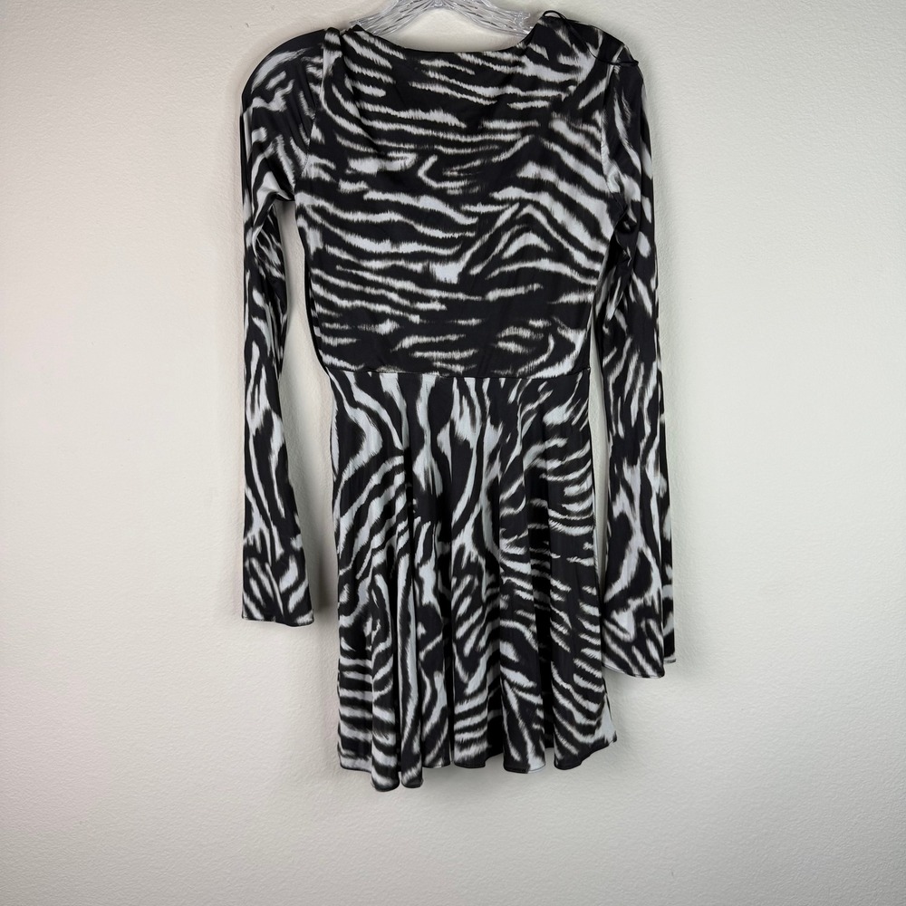 Zara Dress Womens XS Zebra Print Surplice V-Neck Long Sleeve Mini Fit & Flare - Picture 5 of 7